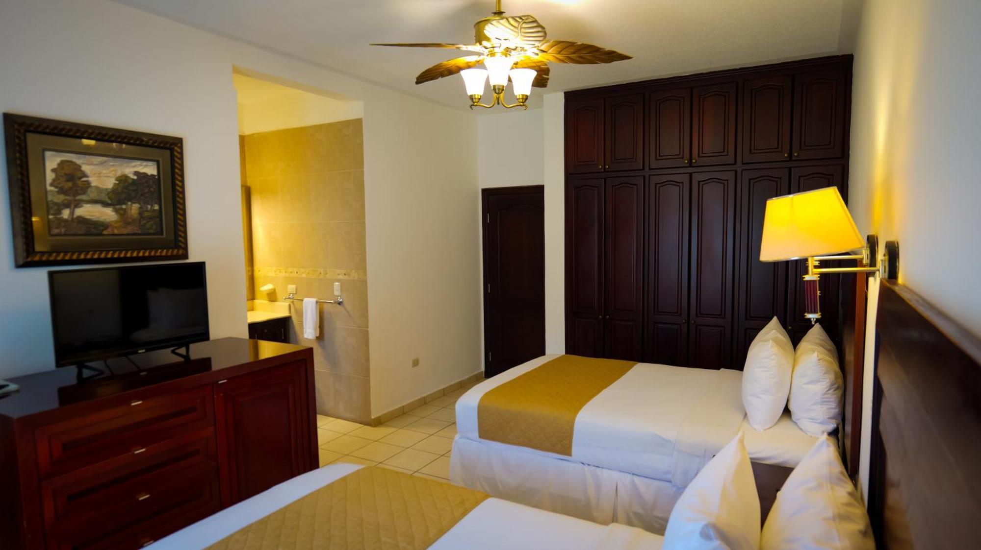 La Ensenada Beach Resort Тела Экстерьер фото